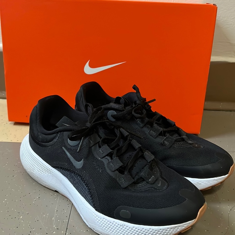 I used this shoes for two days. If you have a question, please let me know.
